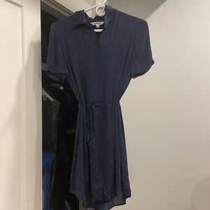 🍀sale 4/$20 BB Dakota satin-like polka dot navy blue shirt dress, sz S